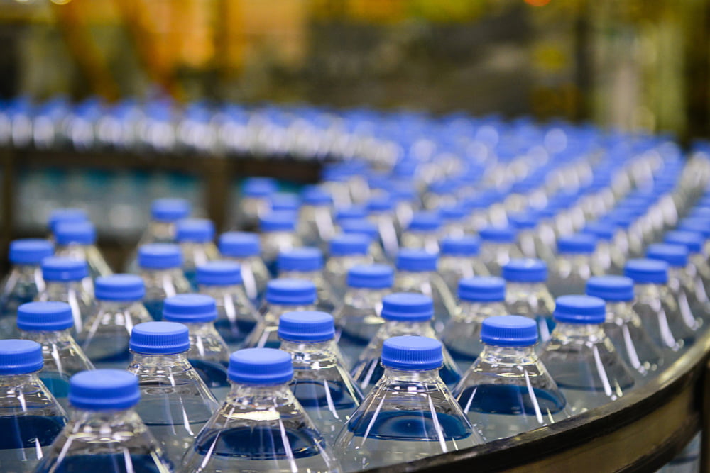 8 Factors That Determine How Much Water One Should Drink Daily