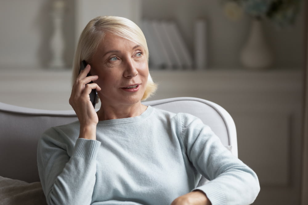 How to Find Senior-friendly Cell Phones and Plans