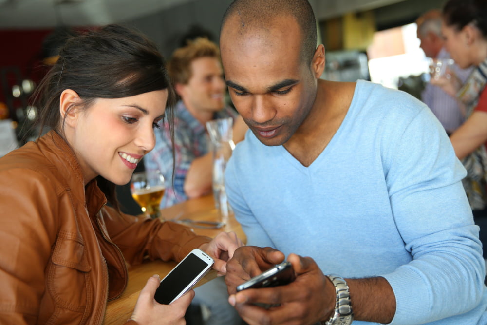 3 Most Popular Senior-friendly Smartphones This Year