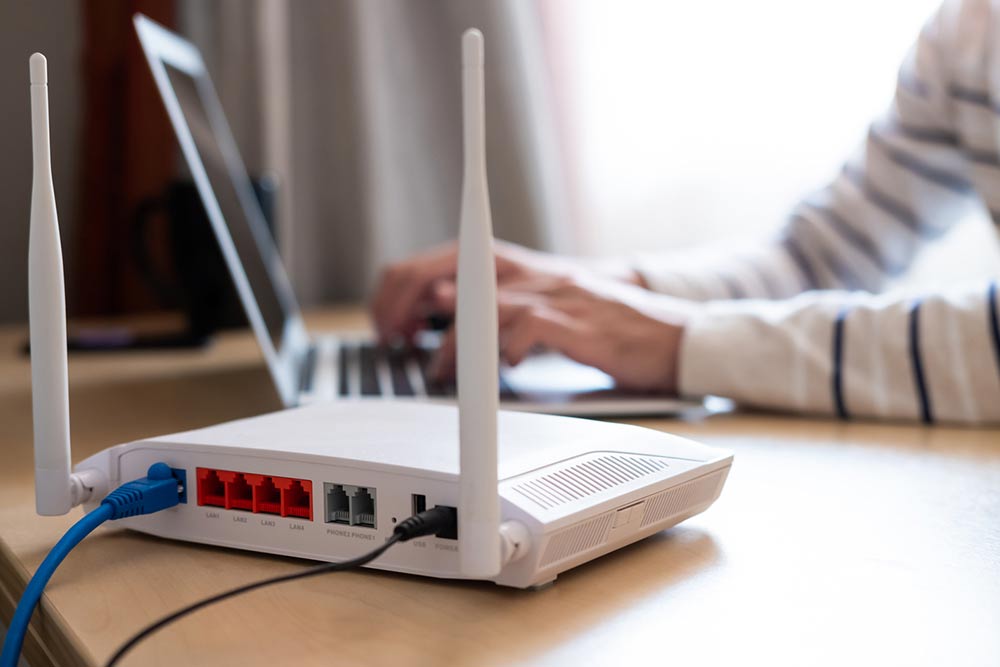 4 Tips for Saving Money on Internet Plans